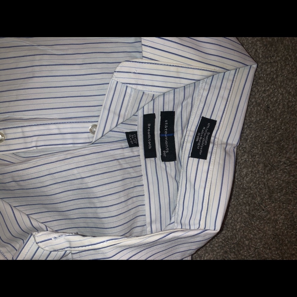 button down - Picture 2 of 2